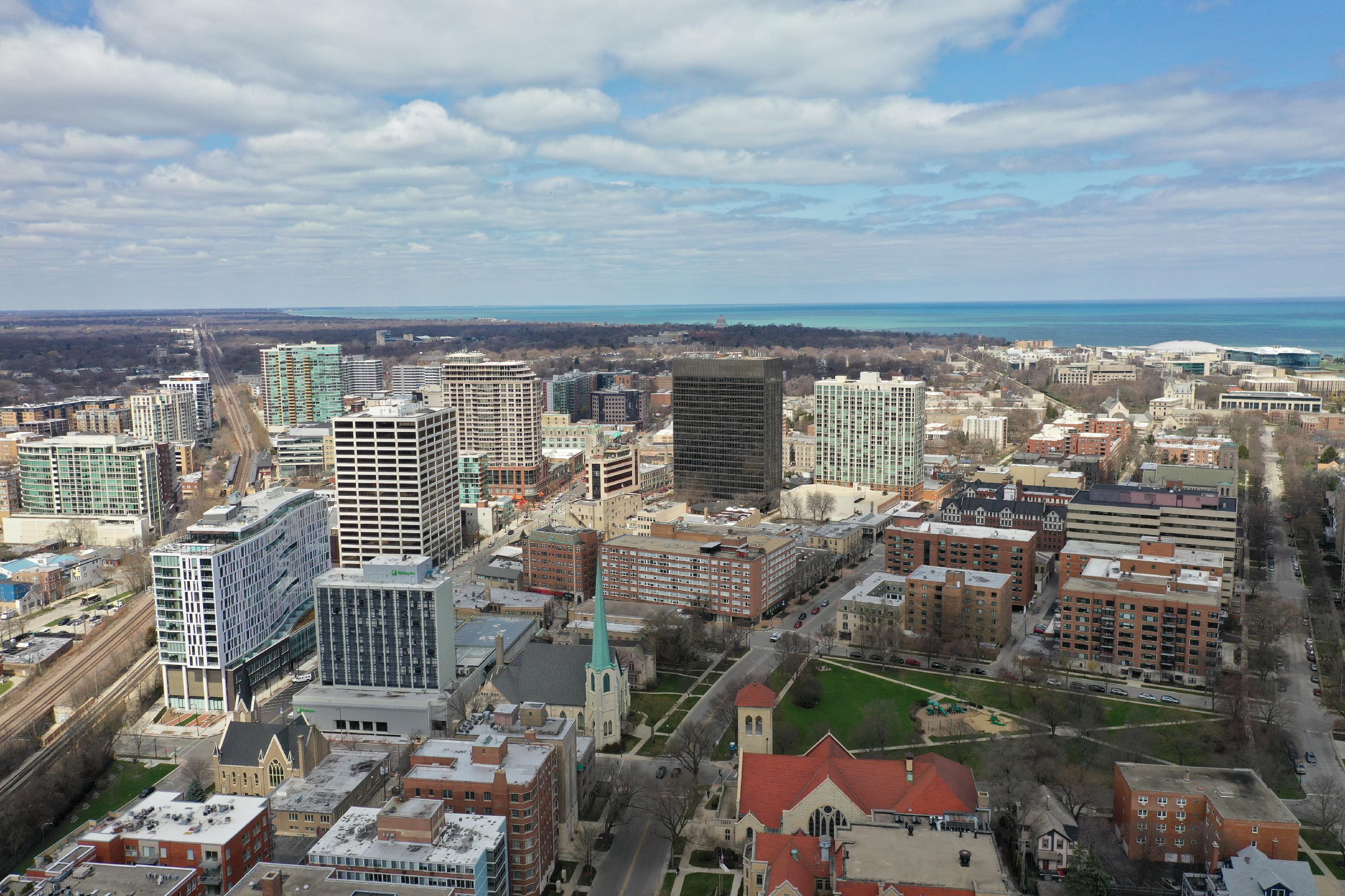 DowntownEvanston_creditPatrickHughesJr